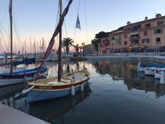Sanary Sanary-sur-Mer Exterior foto